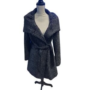 ⭐️ Women’s Steve Madden Wool Blend Black / Gray Professional Coat. Size XL